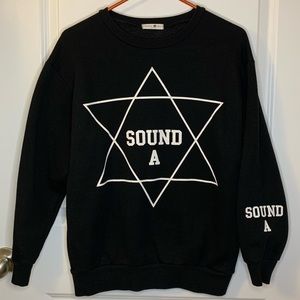 Sweatshirt 💚Women’s 💚 Sound A Black & White Large